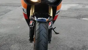 Honda CBR 1000 RR Fireblade (2008 - 11)  (9)