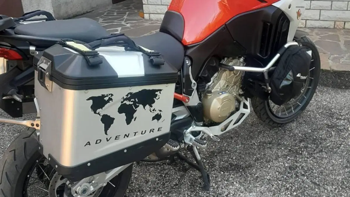 Ducati Multistrada V4 S (2021 - 24)  (2)