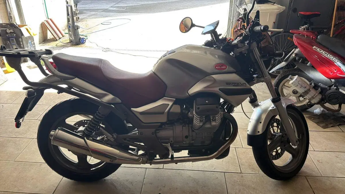Moto Guzzi Breva V 750 i.e.  (2)