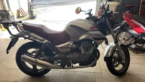 Moto Guzzi Breva V 750 i.e.  (2)