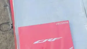 Honda CRF 250R (2023)  (9)