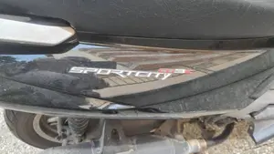 Aprilia Sportcity 125  (8)