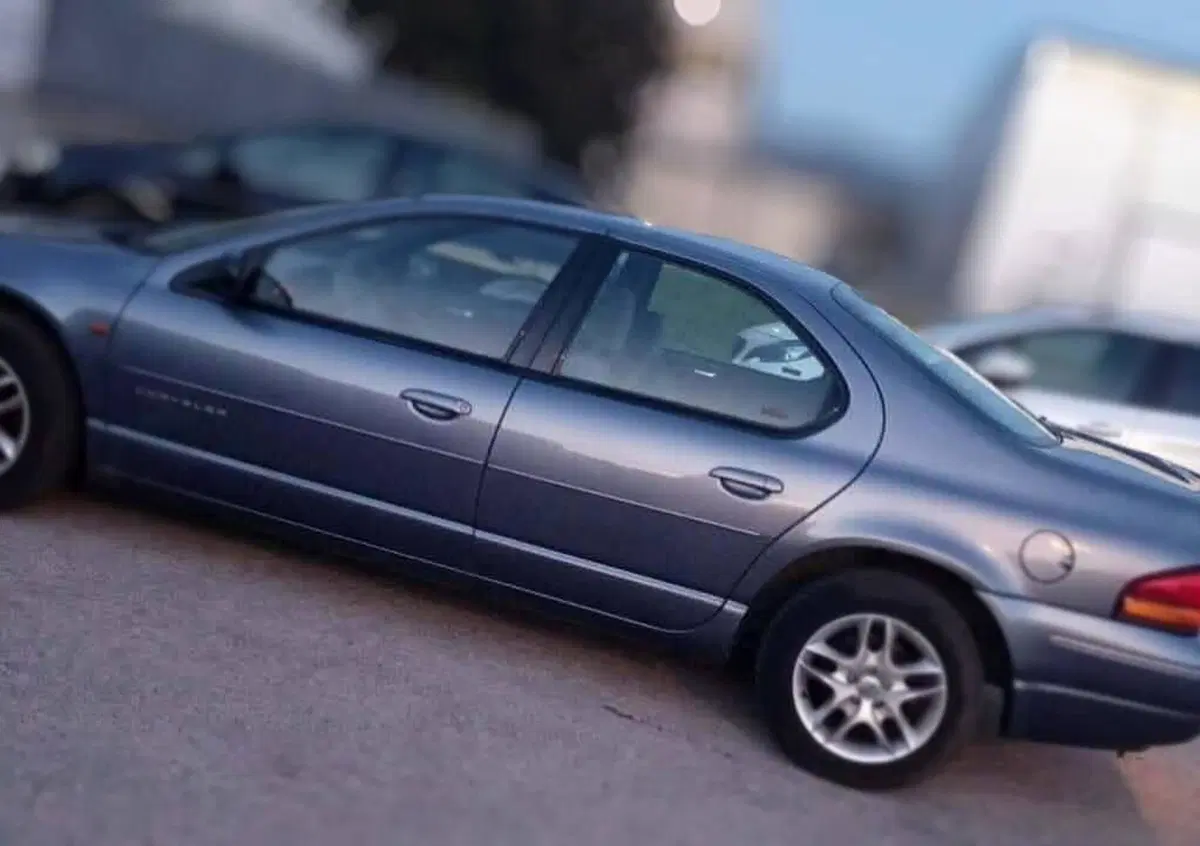 Chrysler Stratus  (5)