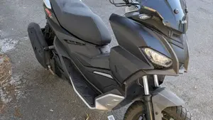 Aprilia SR GT 125 (2022 - 24)  (2)