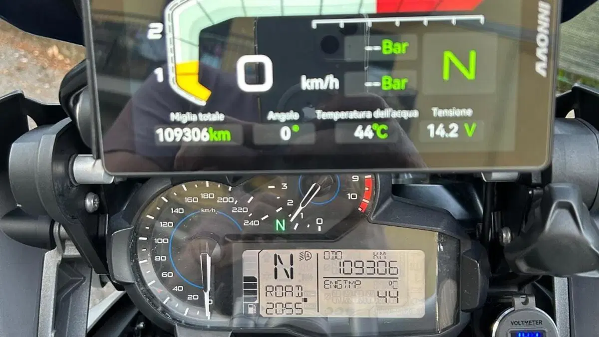 Bmw R 1200 GS (2017 - 18)  (2)