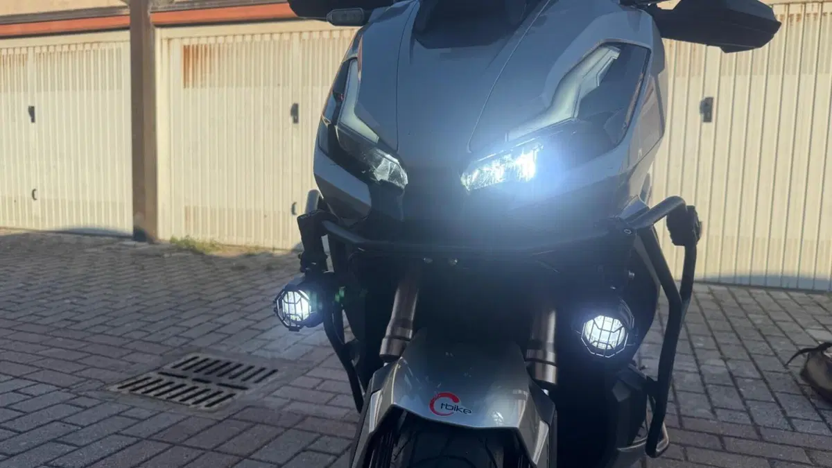 Honda ADV 350 (2022 - 24)  (3)