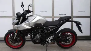 Suzuki GSX-8S (2025 - 26)  (3)