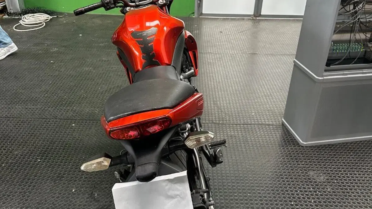 Kawasaki ER-6N ABS (2012 - 16)  (5)