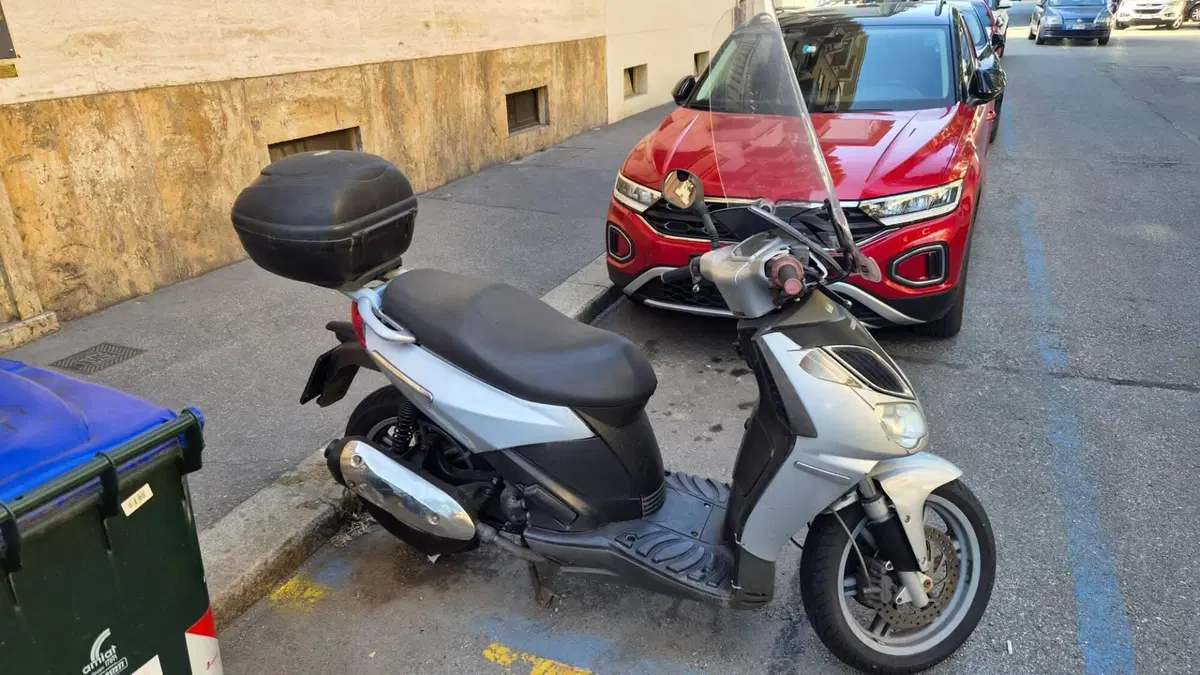 Aprilia Sportcity 200 