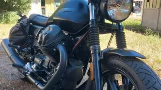 Moto Guzzi V7 III Stone (2017 - 20)