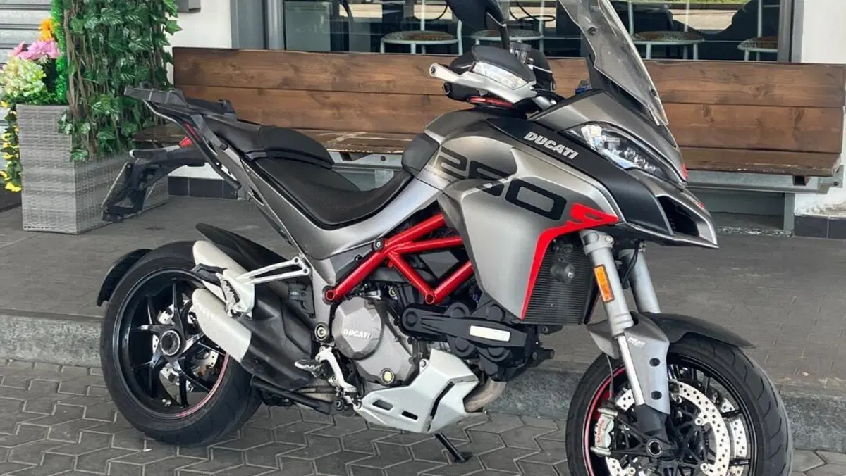 Ducati Multistrada 1260 S Grand Tour (2020) 