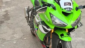 Kawasaki Ninja 636 ZX-6R (2005 - 06)  (3)