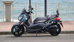 Yamaha X-Max 250 Sport (2011 - 13) 
