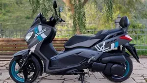 Yamaha X-Max 250 Sport (2011 - 13)  (3)