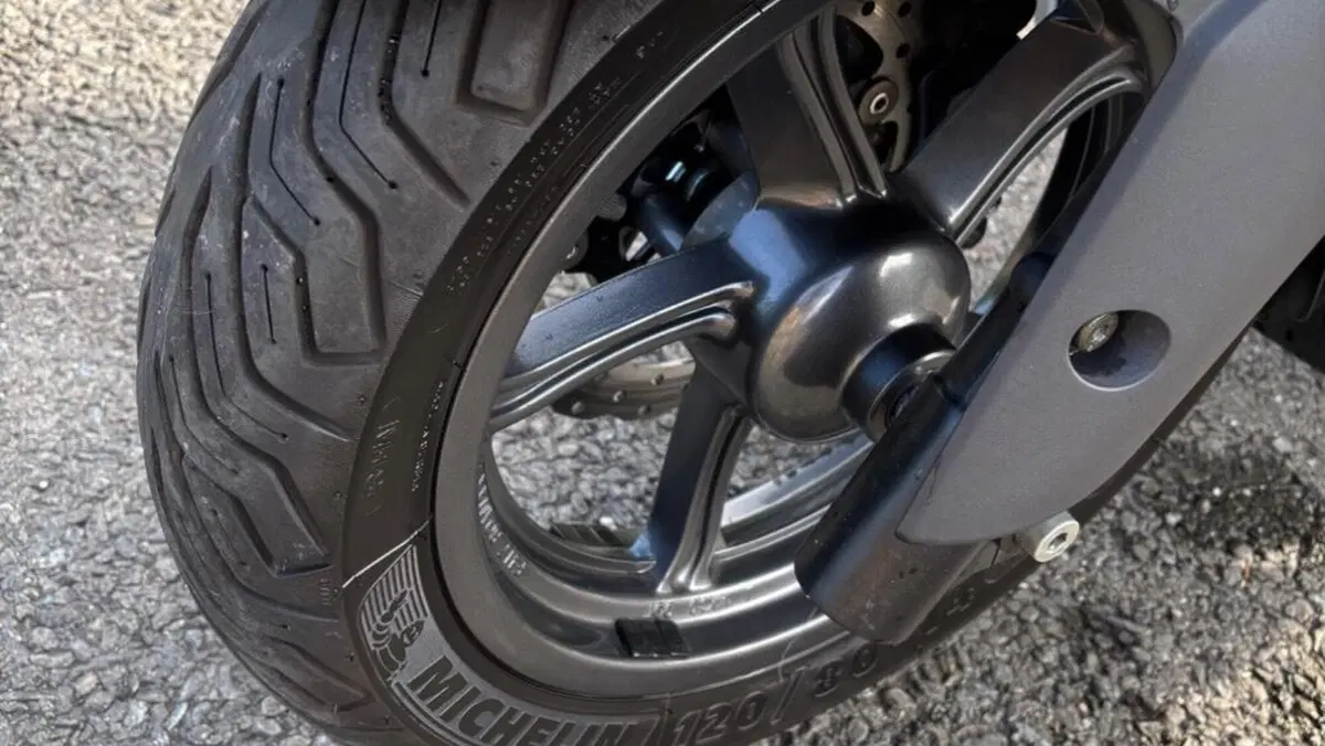 Kymco Downtown 350i ABS (2016 - 20)  (5)