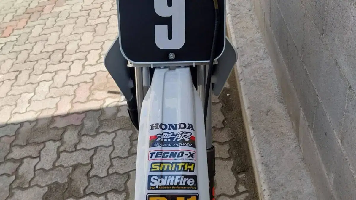 Honda   (4)