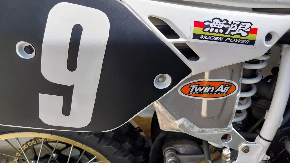 Honda   (8)