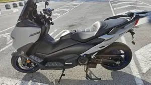 Yamaha T-Max 560 Tech Max (2020) 