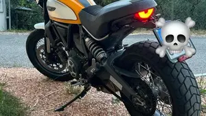 Ducati Scrambler 800 Classic (2015 - 16)  (2)