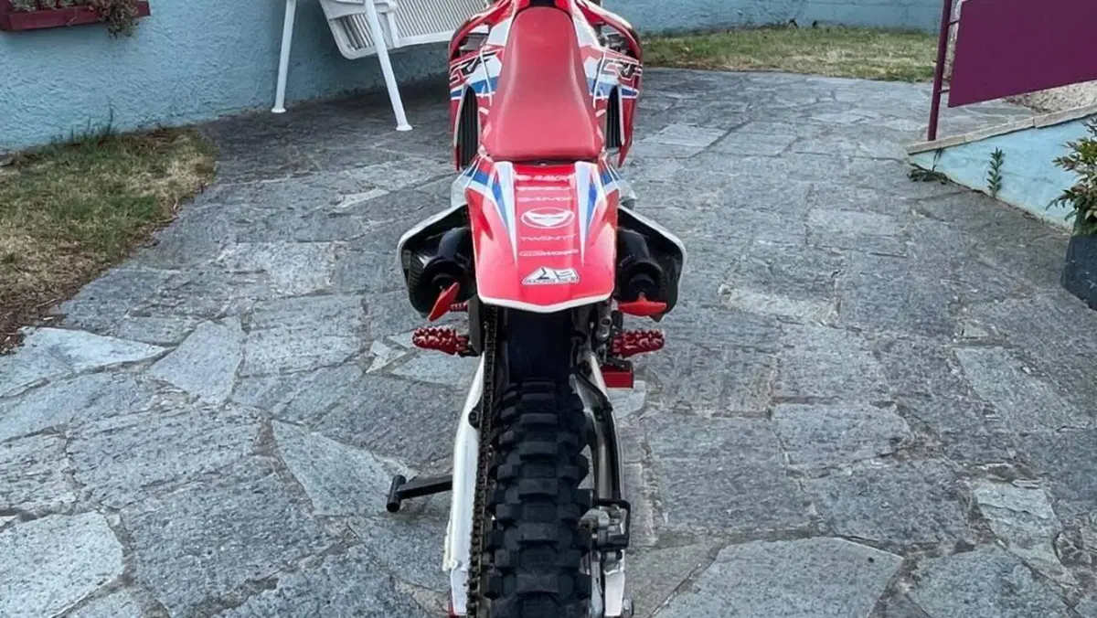Honda CRF 250R (2017)  (6)