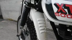 Yamaha   (3)