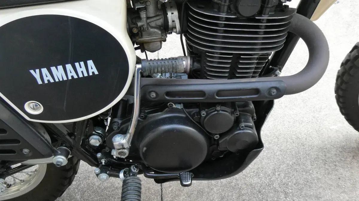 Yamaha   (10)
