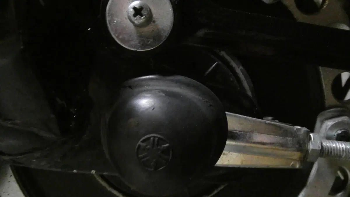 Yamaha   (16)