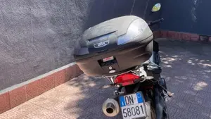Bmw F 800 R (2009 - 11)  (4)