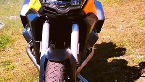 Moto Guzzi Stelvio (2024 - 26)  (3)