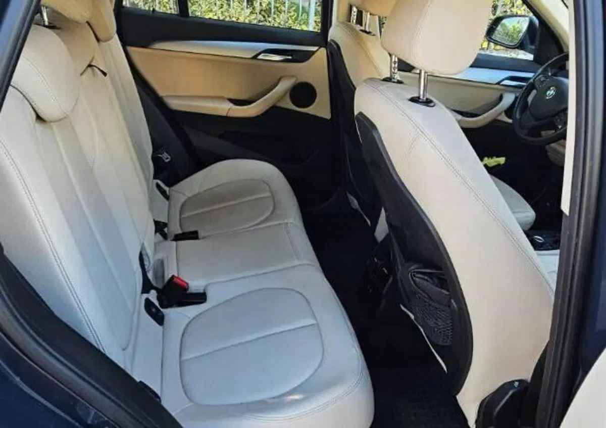 BMW X1 sDrive20d Business (6)