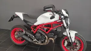 Ducati Monster 797 Plus (2019)  (2)