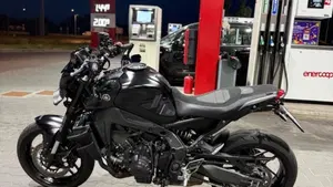 Yamaha MT-09 (2021 - 23)  (5)