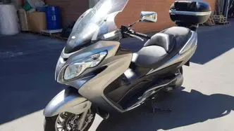 Suzuki Burgman AN 400 (2008 - 13) usata