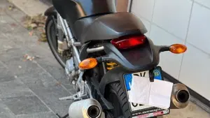Ducati Monster 620 I.E (2002) 