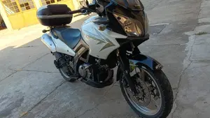 Suzuki V-Strom 650 ABS (2011 - 17)  (2)