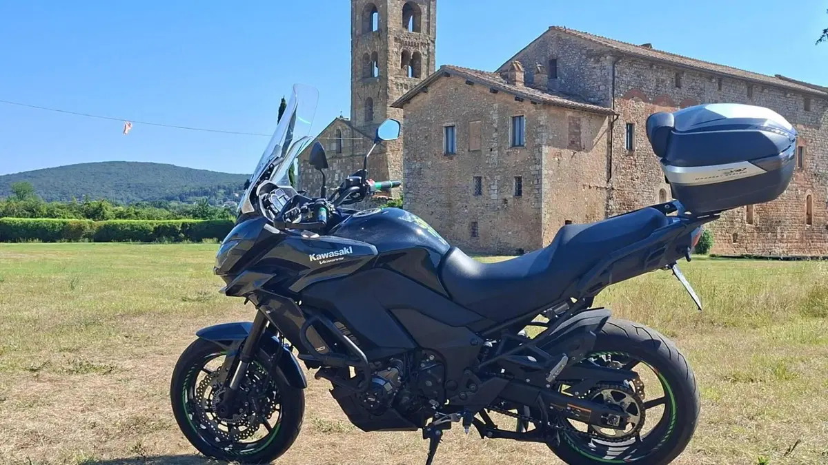 Kawasaki Versys 1000 (2017 - 18)  (2)