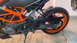 KTM 125 Duke (2021 - 23)  (5)