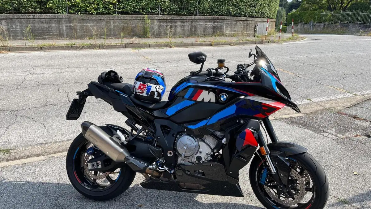 Bmw M 1000 XR (2024 - 27)  (5)