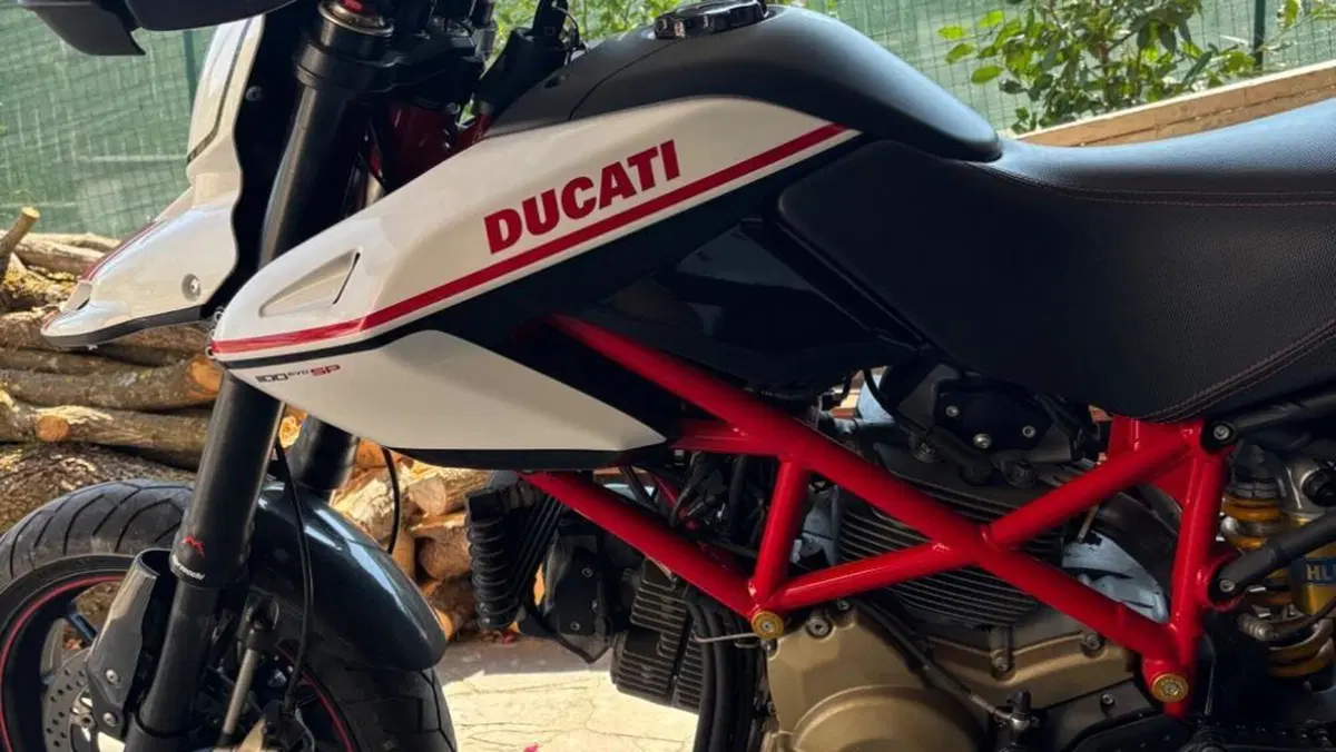 Ducati Hypermotard 1100 EVO SP (2010 - 12) 