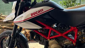 Ducati Hypermotard 1100 EVO SP (2010 - 12) usata