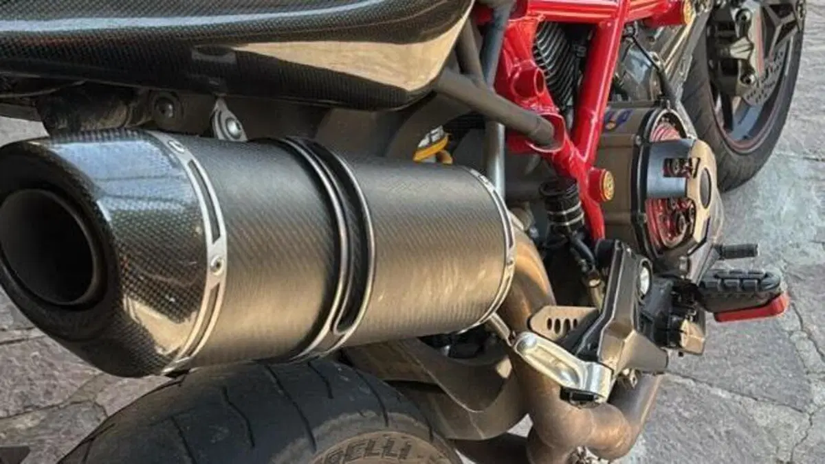 Ducati Hypermotard 1100 EVO SP (2010 - 12)  (8)