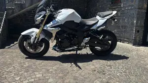 Suzuki GSR 750 (2010 - 15) 
