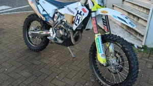 Husqvarna FE 350 (2022)  (5)