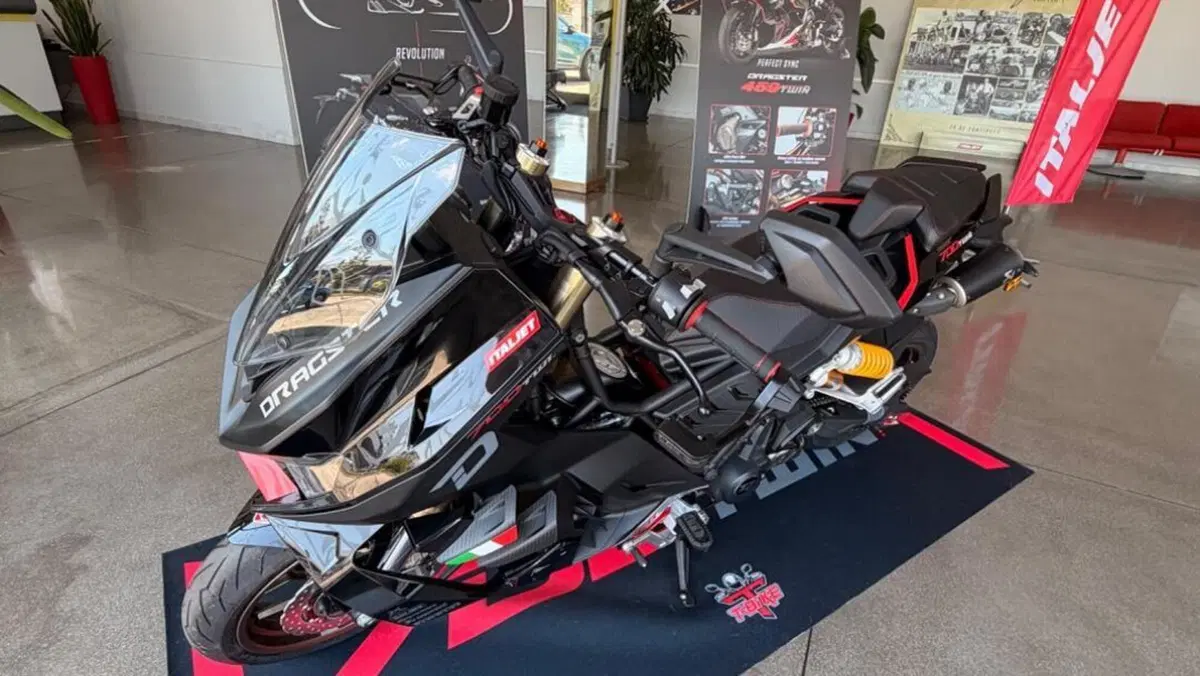 Italjet Moto Dragster 700 Twin Limited Factory Edition (2024 - 25)  (2)