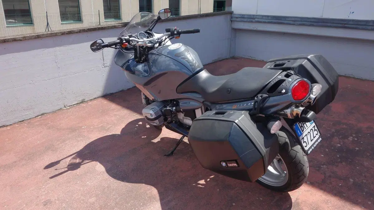 Bmw R 1100 S  (2)