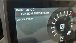 KTM 1290 Super Duke GT (2019 - 20)  (6)