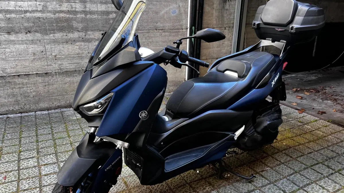 Yamaha X-Max 400 ABS (2017 - 20)  (10)