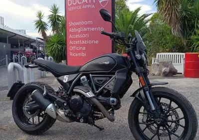 Ducati Scrambler 800 Icon Dark (2025 - 26) - Annuncio 10062651