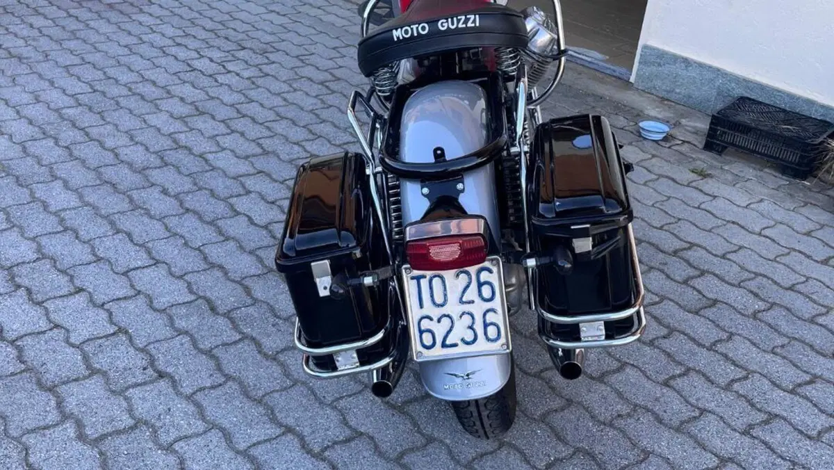 Moto Guzzi   (4)