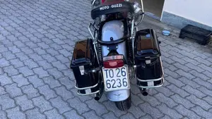 Moto Guzzi   (4)
